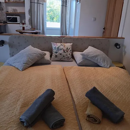 Sverko Apartment