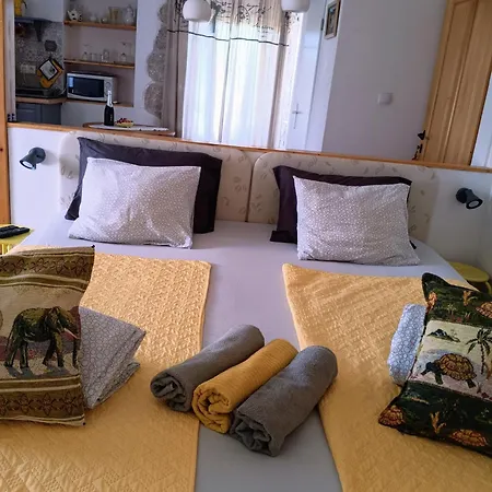 Sverko Apartment *