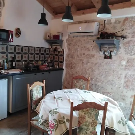 Sverko Apartment