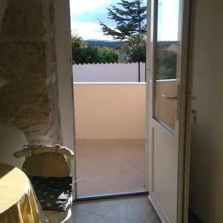 Sverko Apartamento *